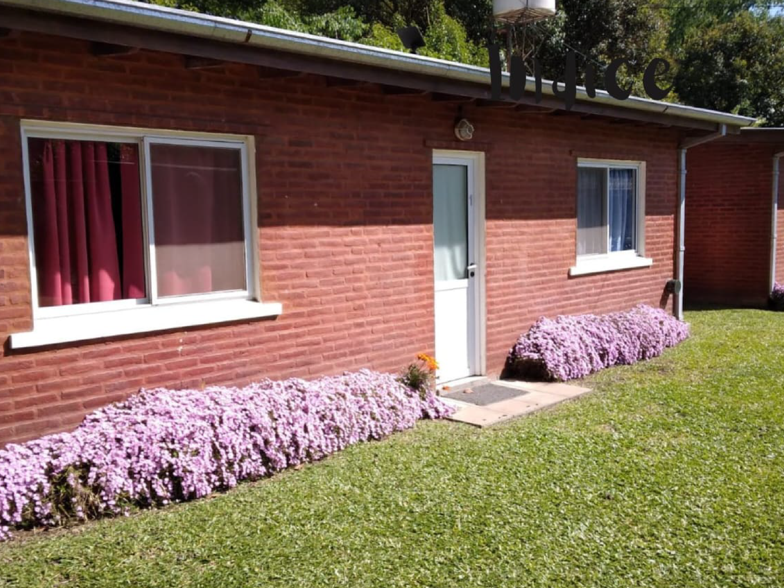 Mesa de trabajo 2 copia 2@150x